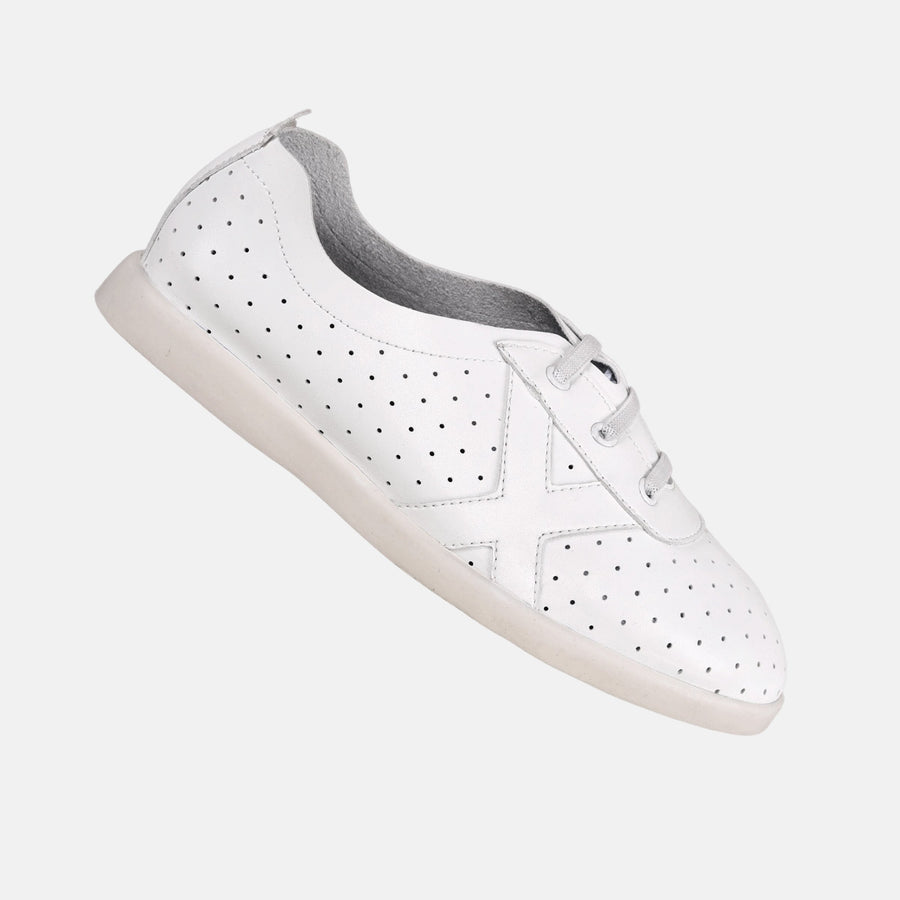 Women's Originals Sport in white