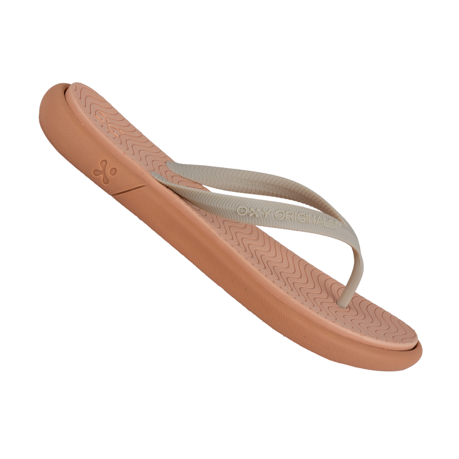 Women's Slippers Escape in Coral/Foam